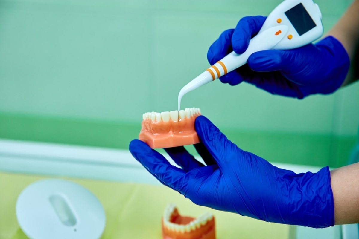 Dentures Can Prevent Oral Health Complications