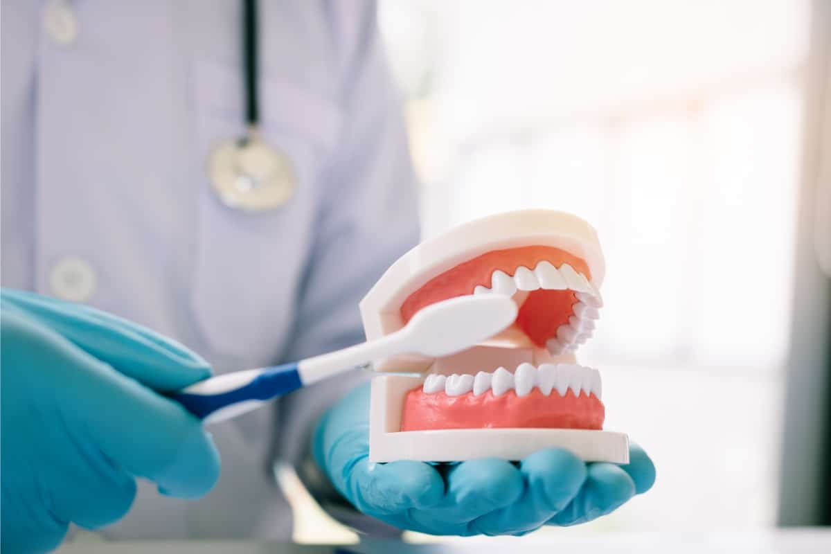 How to Clean and Disinfect Your Dentures Properly